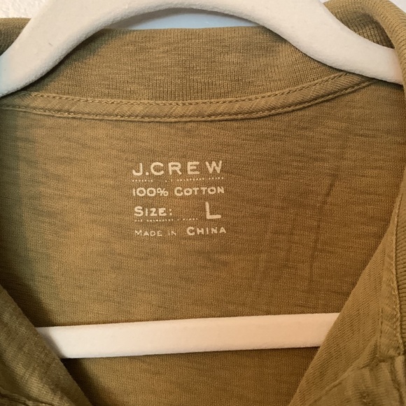 Men’s olive green J.Crew button down shirt - Picture 2 of 3